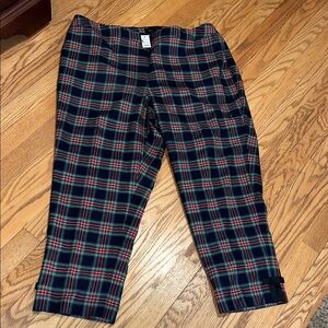 NWT  Talbots Women’s Wool Ankle Pants Tartan Plaid Navy Red Green 18WP